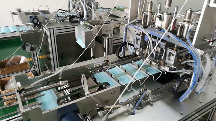 Các cơ sở sản xuất khẩu trang có đủ đáp ứng nhu cầu trong nước?